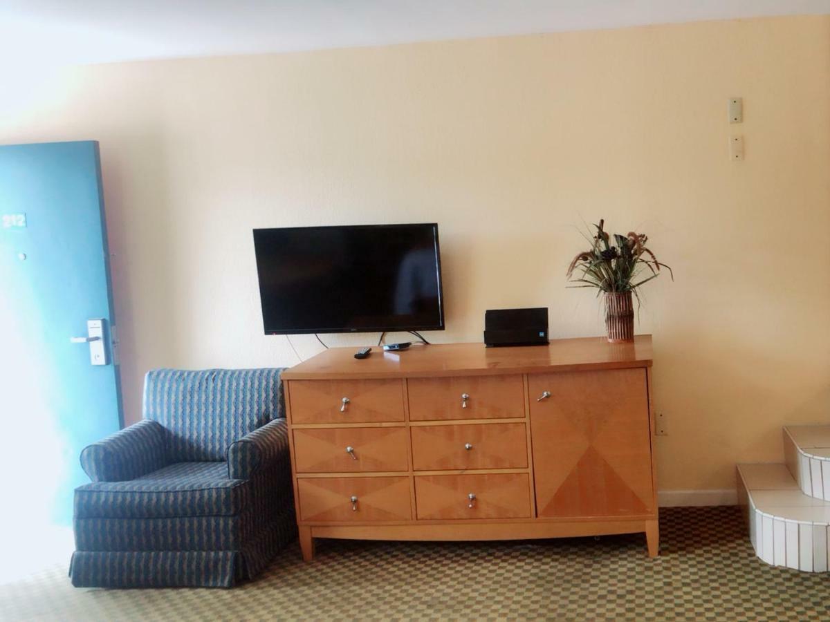 Sunflower Inn Galloway Extérieur photo